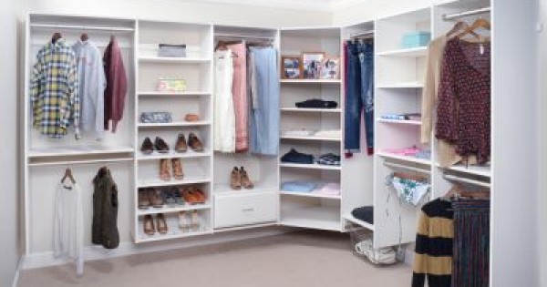 Closet Design Strategies for People With Mobility Issues