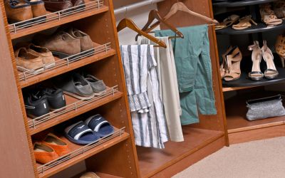 Closet Organization Tips for Healthcare Workers
